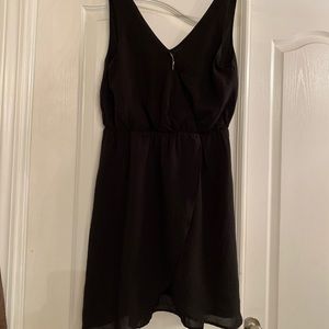 H&M sleeveless lightweight dress
